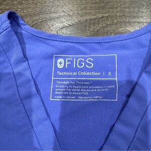 Figs S scrub top- Blueberry